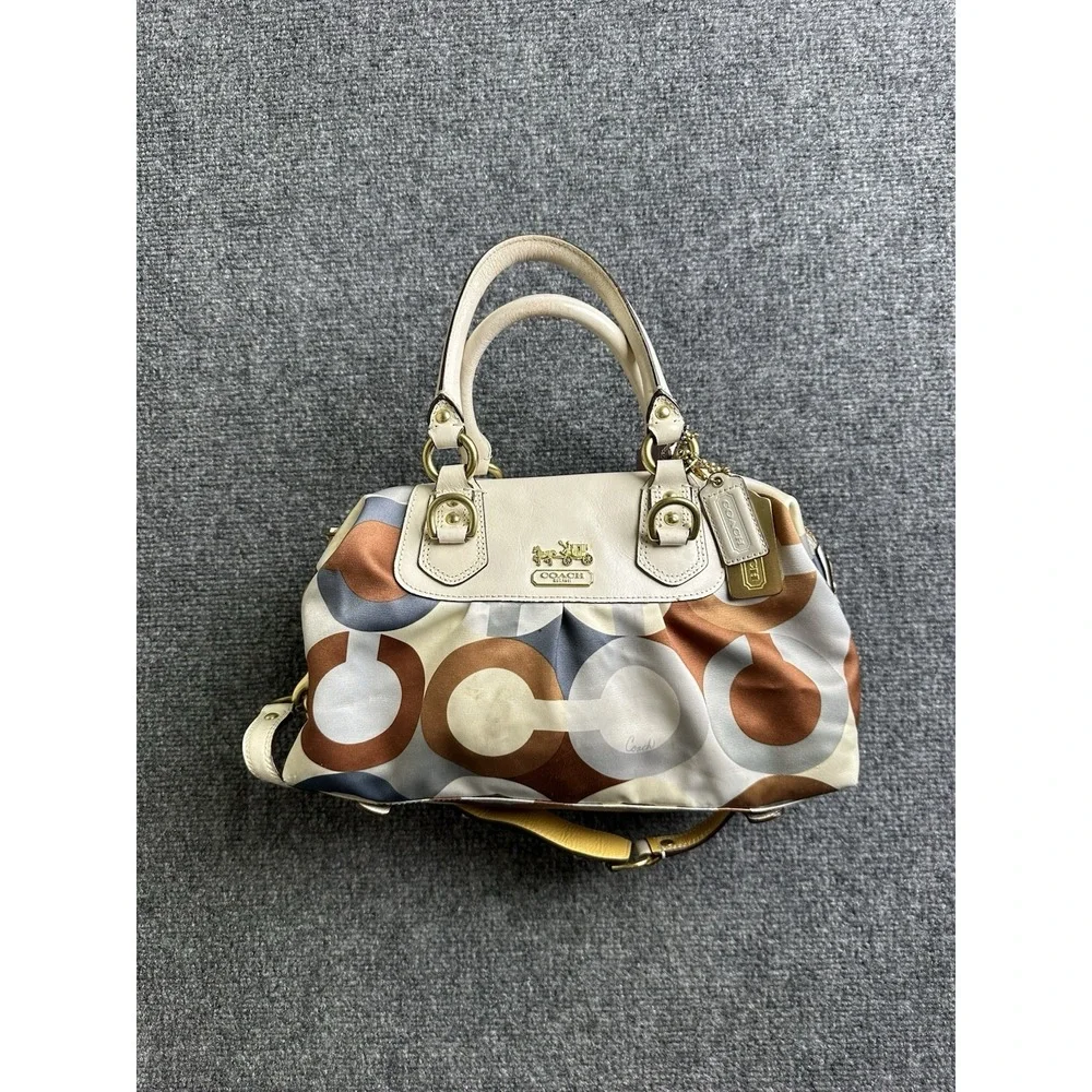 Womens 2009 Coach Madison Graphic Op Art Sabrina Satchel, Size One Size